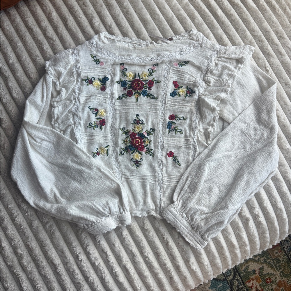 Free People White Floral Embroidered Blouse